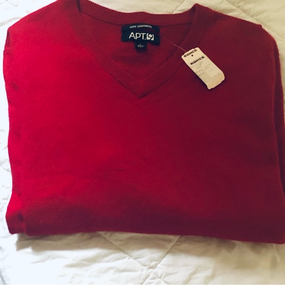 APT.9 100% Red Cashmere Sweater - Picture 2 of 9
